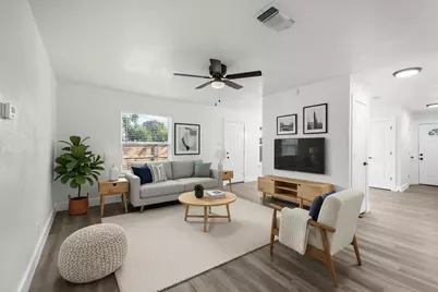 2933 Lucinda Lane, Fort Worth, TX 76119 - Photo 3