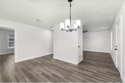 2933 Lucinda Lane, Fort Worth, TX 76119 - Photo 11