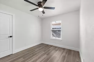 2933 Lucinda Ln, Fort Worth, TX 76119 - Photo 21