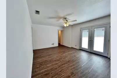 725 Danish Drive, Grand Prairie, TX 75050 - Photo 11