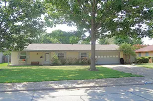 725 Danish Dr, Grand Prairie, TX 75050 - Photo 1