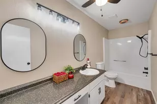 740 10th St SE, Paris, TX 75460 - Photo 17