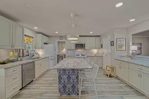 4321 Woodlake Dr, Lake Worth, TX 76135 - Photo 9