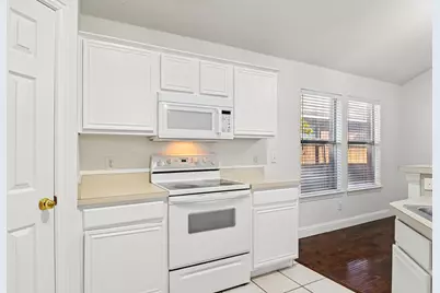 1075 Port Sullivan Drive, Little Elm, TX 75068 - Photo 13