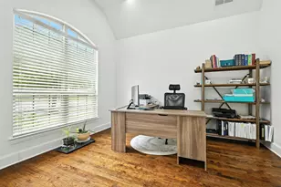 628 Four Stones Blvd, Lewisville, TX 75056 - Photo 11