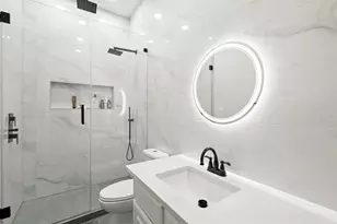 628 Four Stones Blvd, Lewisville, TX 75056 - Photo 5