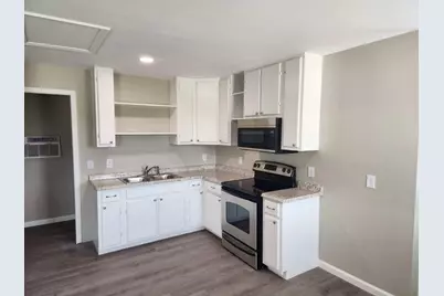 1317 E Main Street, Gun Barrel City, TX 75156 - Photo 5