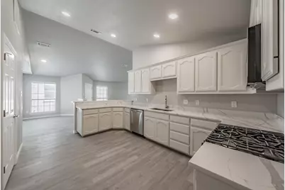 3028 Thicket Bend Court, Fort Worth, TX 76244 - Photo 9