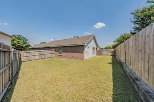 3028 Thicket Bend Ct, Fort Worth, TX 76244 - Photo 37