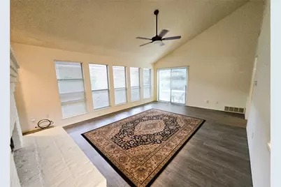 2215 Winter Sunday Way, Arlington, TX 76012 - Photo 3