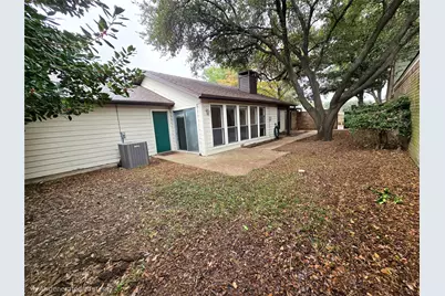 2215 Winter Sunday Way, Arlington, TX 76012 - Photo 5