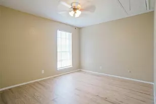 3833 Coates Cir, Benbrook, TX 76116 - Photo 11