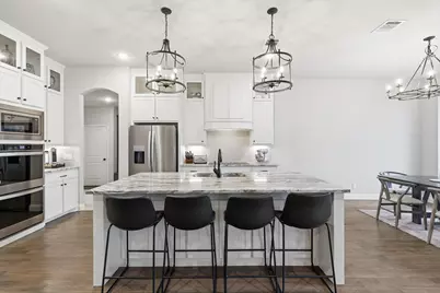 235 Columbia Court, Springtown, TX 76082 - Photo 11