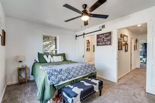 1406 Vine St, Bridgeport, TX 76426 - Photo 9