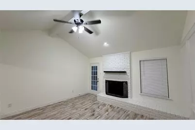 406 Anice Lane, Euless, TX 76039 - Photo 11