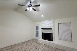 406 Anice Ln, Euless, TX 76039 - Photo 11