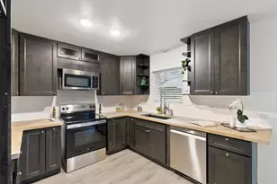 1319 Buena Vista St, Mesquite, TX 75149 - Photo 9