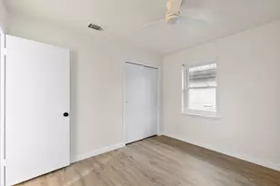 1319 Buena Vista St, Mesquite, TX 75149 - Photo 17