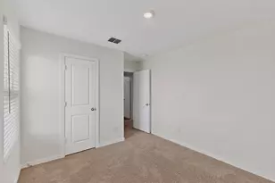 9206 Marilyn Pl, Dallas, TX 75227 - Photo 19