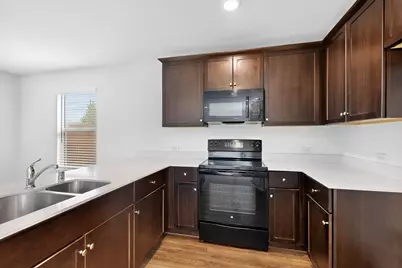 9206 Marilyn Place, Dallas, TX 75227 - Photo 9