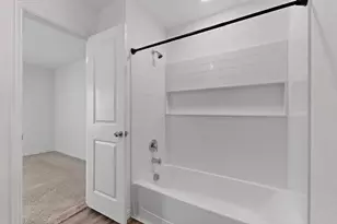 9206 Marilyn Pl, Dallas, TX 75227 - Photo 15