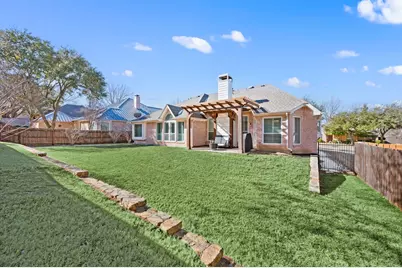 8608 Twisted Oaks Way, North Richland Hills, TX 76182 - Photo 5