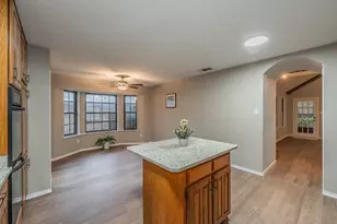 917 Bucknell Dr, Arlington, TX 76012 - Photo 15