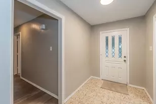 917 Bucknell Dr, Arlington, TX 76012 - Photo 5