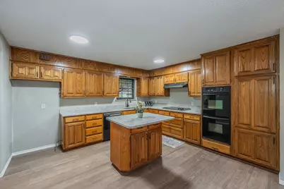 917 Bucknell Drive, Arlington, TX 76012 - Photo 15