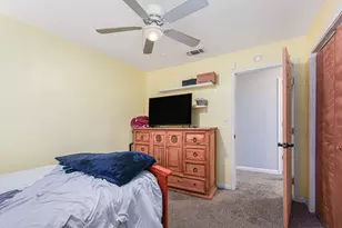 116 Nottingham Cir, Bridgeport, TX 76426 - Photo 17