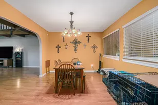 116 Nottingham Cir, Bridgeport, TX 76426 - Photo 7