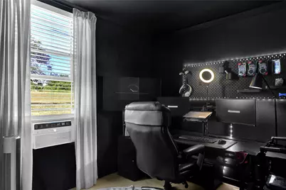 20491 State Highway 110, Troup, TX 75789 - Photo 11