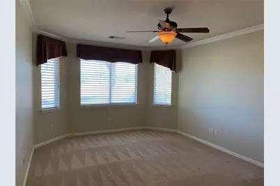 10905 Southerland Drive, Denton, TX 76207 - Photo 7