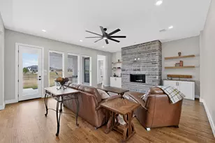 2904 Terrytown Dr, Ennis, TX 75119 - Photo 9