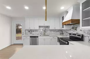 4031 Mehalia Dr, Dallas, TX 75241 - Photo 11