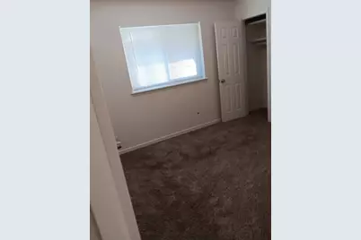 729 Blueberry Lane, Grand Prairie, TX 75052 - Photo 11