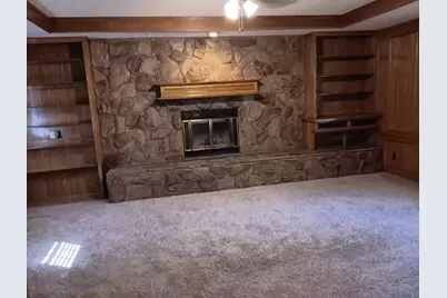 729 Blueberry Lane, Grand Prairie, TX 75052 - Photo 5