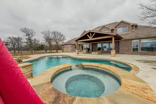 1600 Oak Ridge Estates, Weatherford, TX 76085 - Photo 3