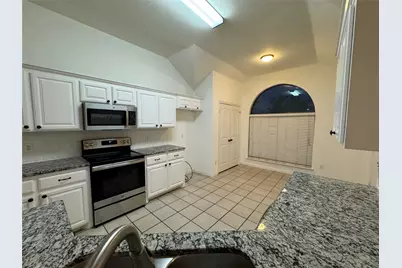 6611 Rockdale Road, Fort Worth, TX 76134 - Photo 11