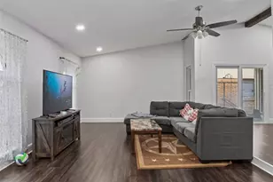 7306 Blackwillow Ln, Dallas, TX 75249 - Photo 5