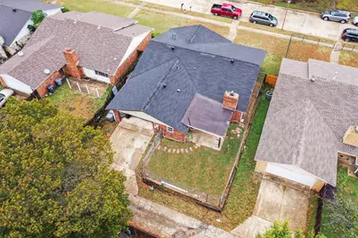 7306 Blackwillow Lane, Dallas, TX 75249 - Photo 21