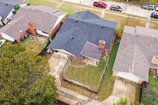 7306 Blackwillow Ln, Dallas, TX 75249 - Photo 21