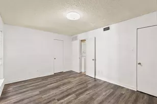 9807 Walnut St, Dallas, TX 75243 - Photo 7