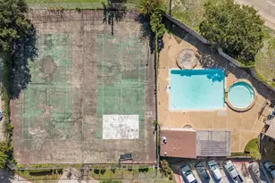 9807 Walnut St, Dallas, TX 75243 - Photo 13