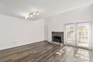 9807 Walnut St, Dallas, TX 75243 - Photo 3