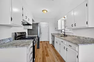 701 Hillside Dr, Sherman, TX 75090 - Photo 11