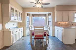 10042 Edgecove Dr, Dallas, TX 75238 - Photo 7