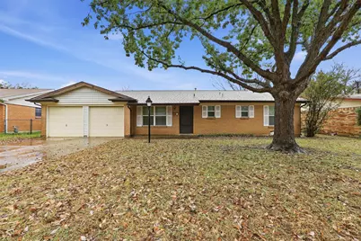 214 Jill Ann Drive, Burleson, TX 76028 - Photo 1