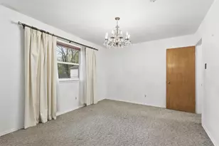 214 Jill Ann Dr, Burleson, TX 76028 - Photo 25