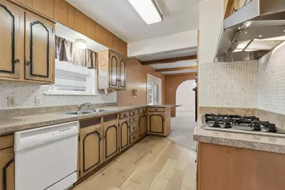 214 Jill Ann Drive, Burleson, TX 76028 - Photo 13